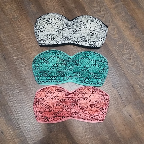 BLACK FRICHSIA Other - Lot of 3 strapless bras size XL EUC